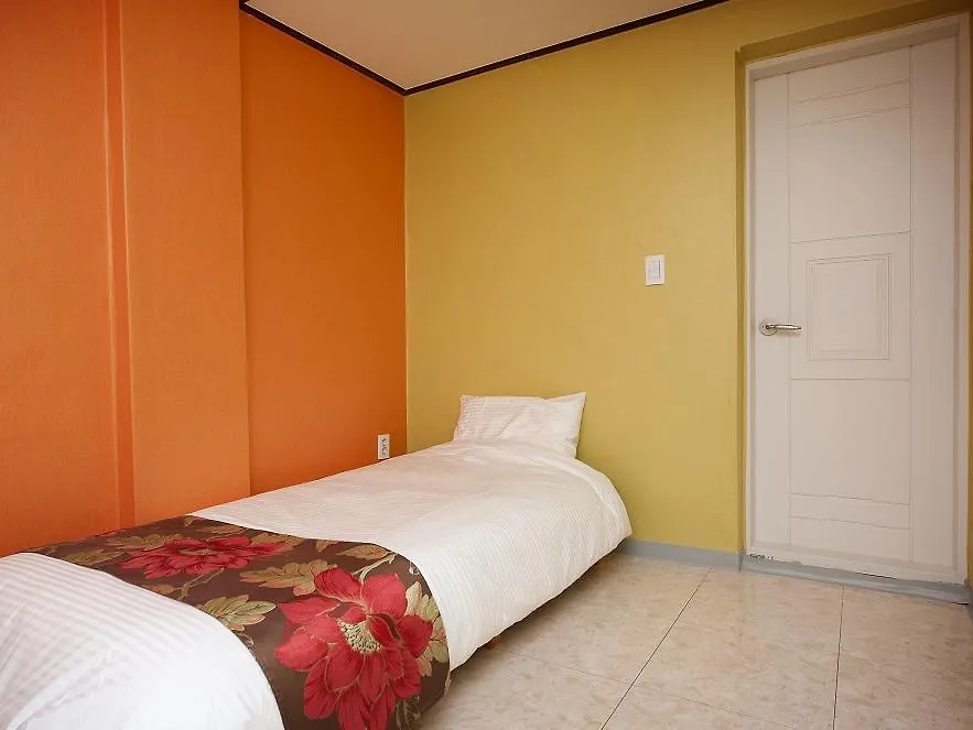 ** Casa de hóspedes D.H Sinchon Guesthouse Seul Coreia do Sul