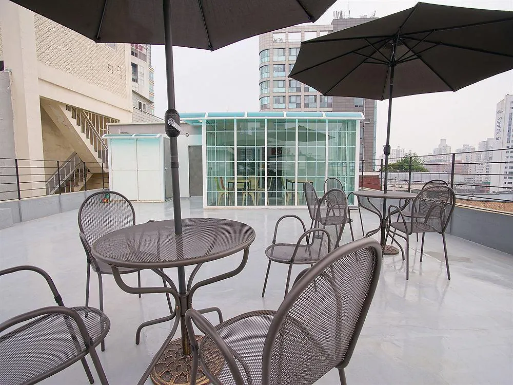 D.H Sinchon Guesthouse Seoul Guest house