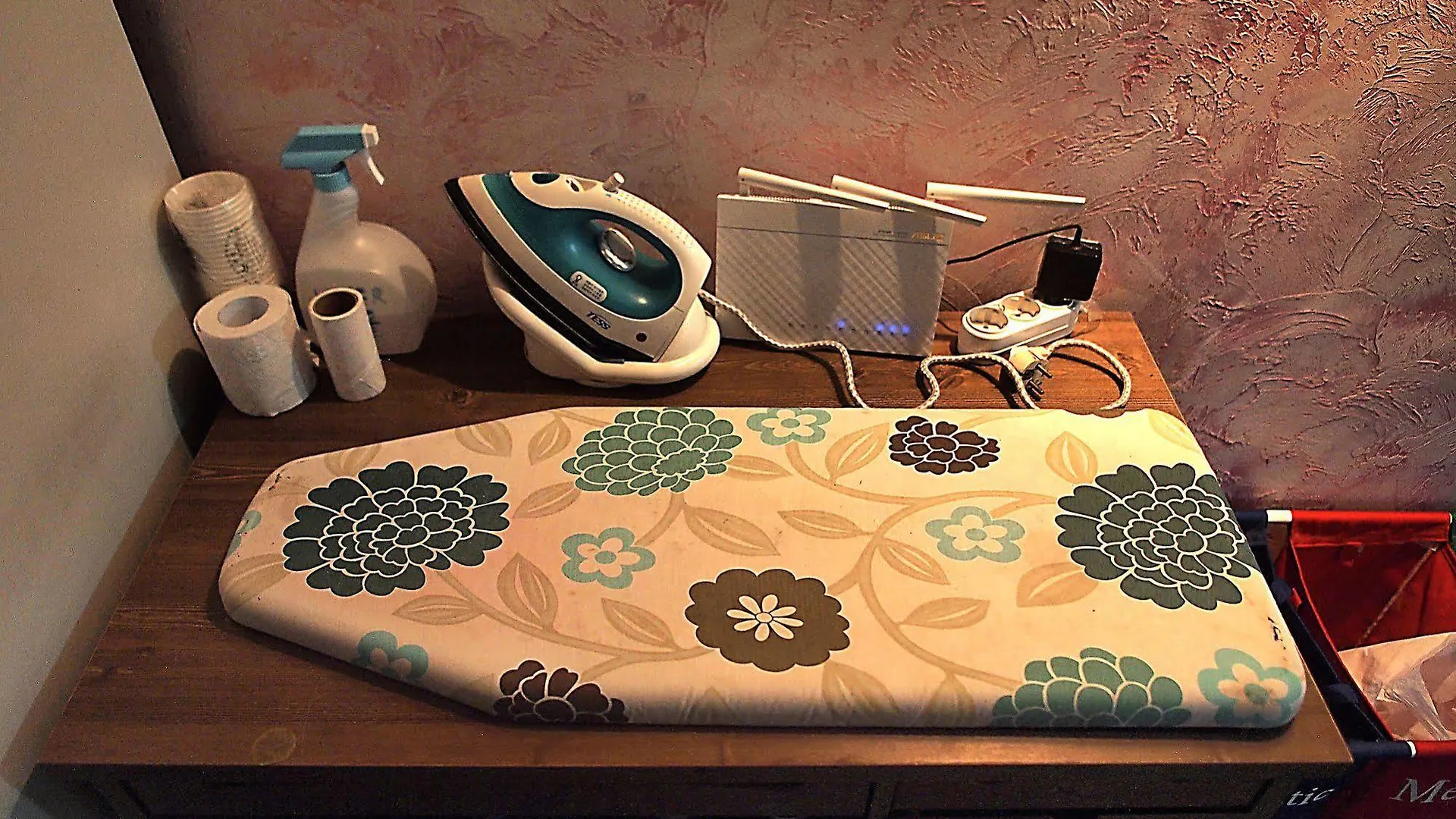 Guest house D.H Sinchon Guesthouse Seoul