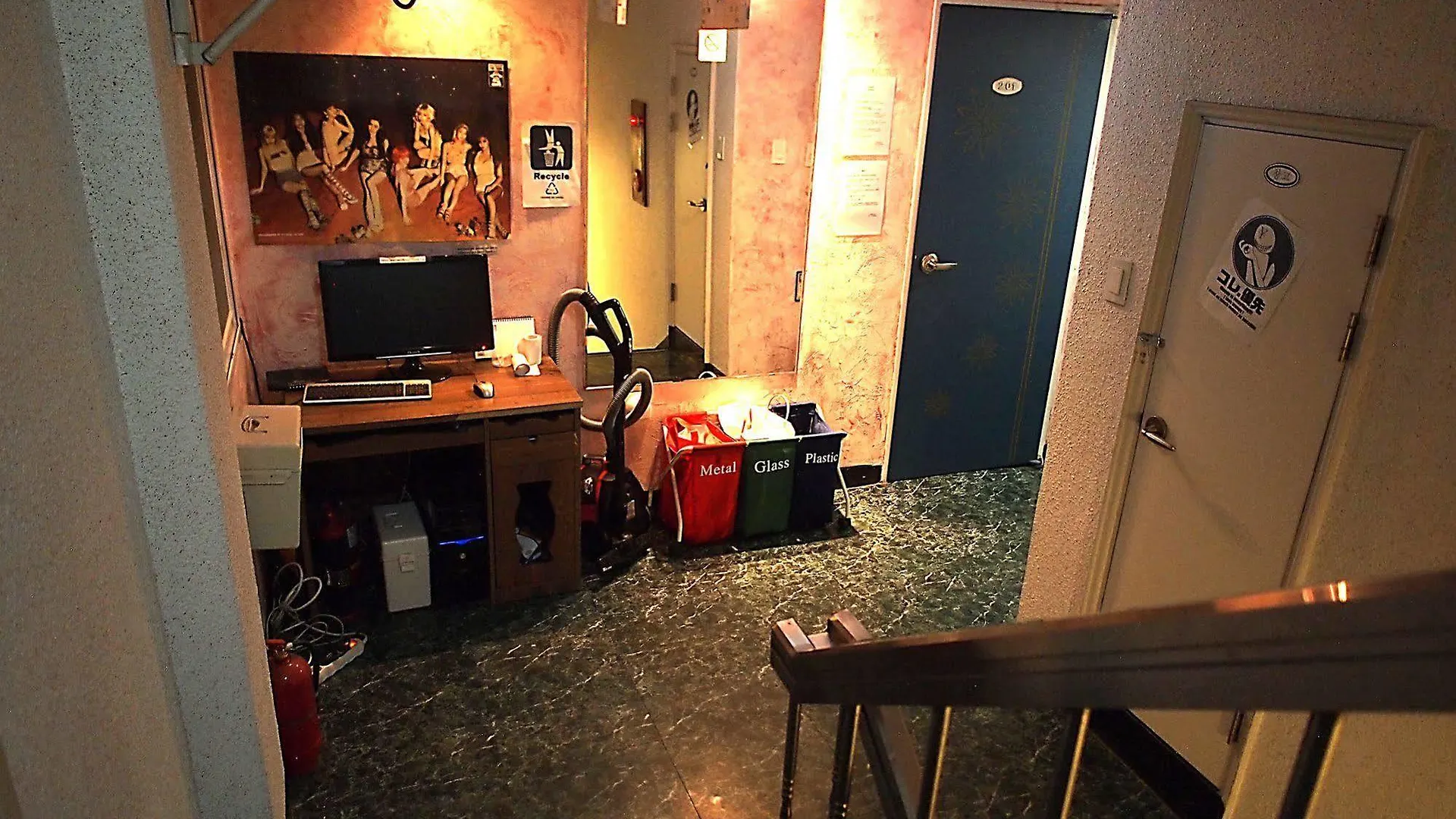 D.H Sinchon Guesthouse Seoul